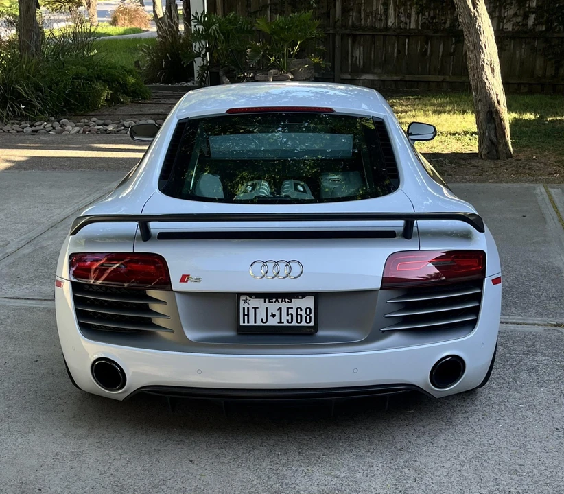 2015 Audi 42 R8 - Image 13 of 31