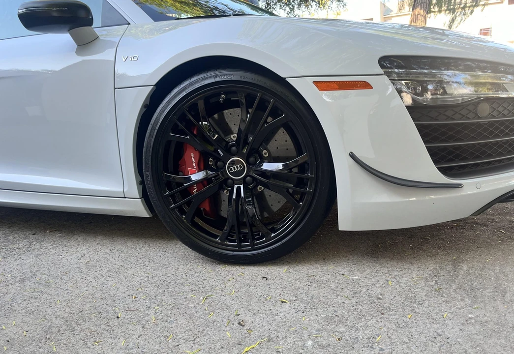 2015 Audi 42 R8 - Image 21 of 31