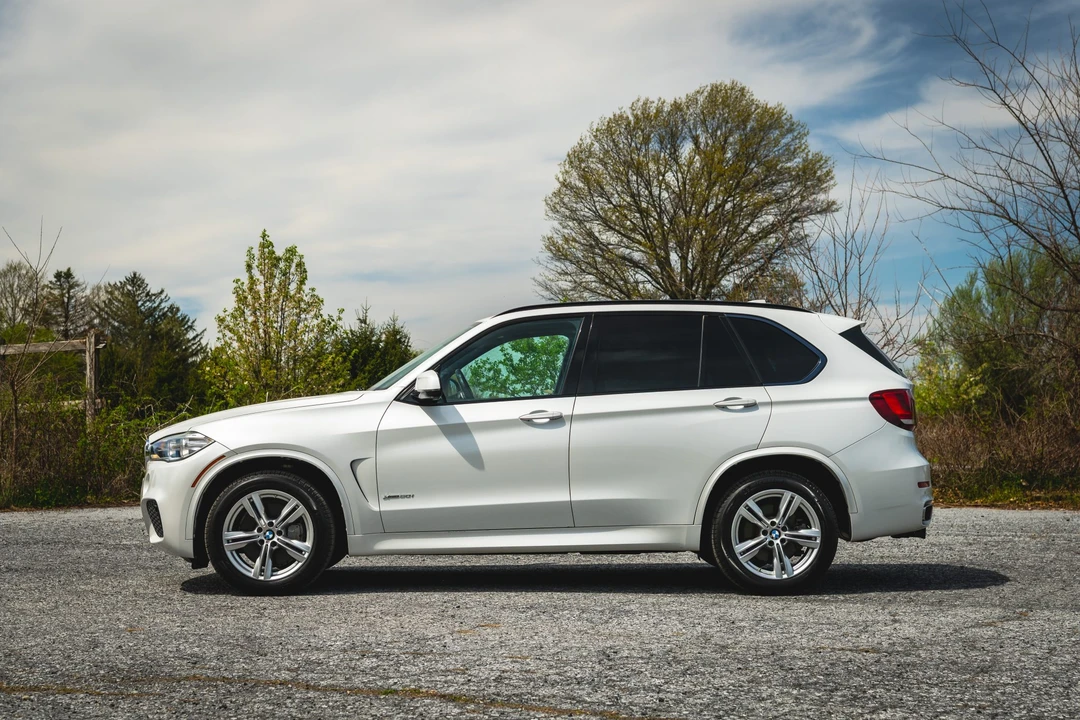 2015 BMW F15 X5 xDrive50i & M50d - Image 15 of 31