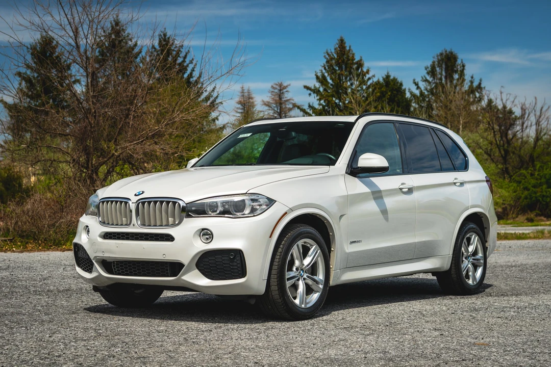 2015 BMW F15 X5 xDrive50i & M50d - Image 2 of 31