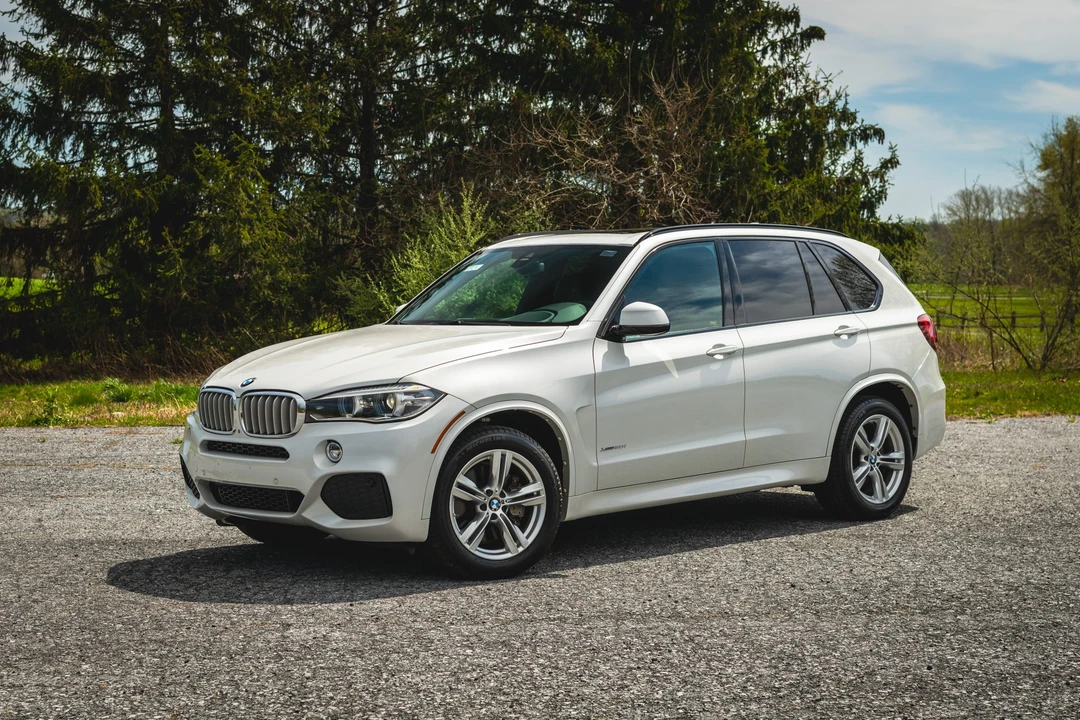 2015 BMW F15 X5 xDrive50i & M50d - Image 7 of 31