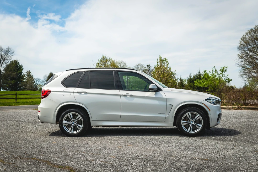 2015 BMW F15 X5 xDrive50i & M50d - Image 30 of 31