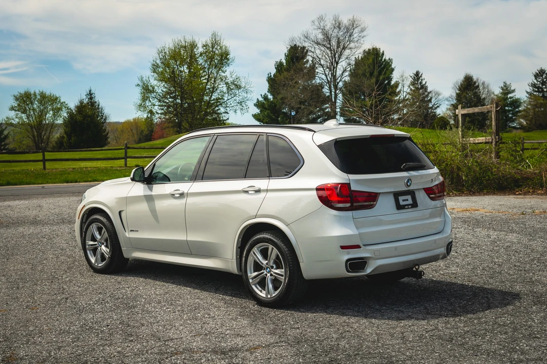 2015 BMW F15 X5 xDrive50i & M50d - Image 17 of 31