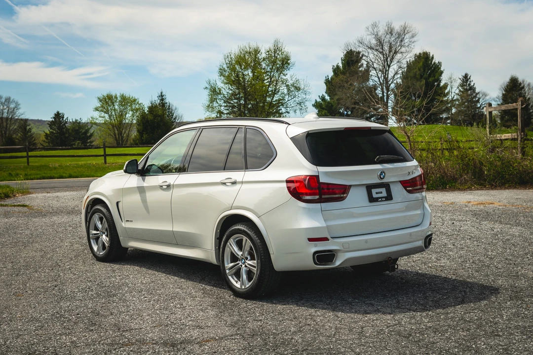 2015 BMW F15 X5 xDrive50i & M50d - Image 18 of 31