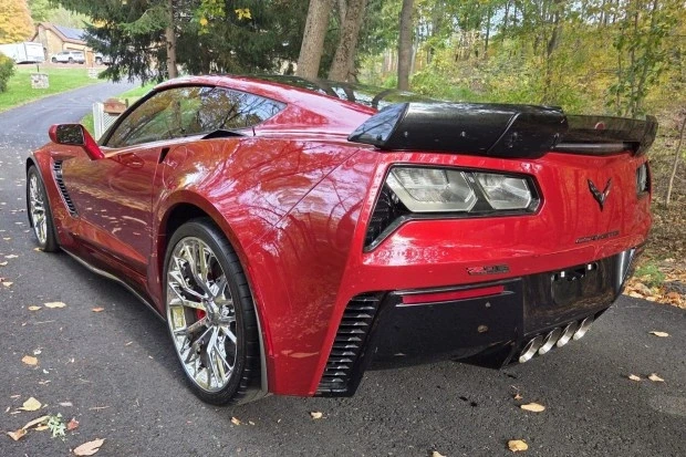 2015 Chevrolet Corvette C7 Z06 - Image 2 of 8