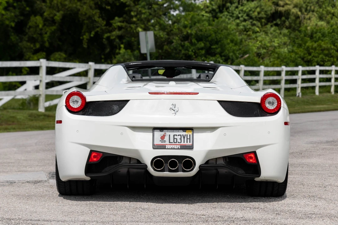 2015 Ferrari 458 Spider - Image 7 of 31