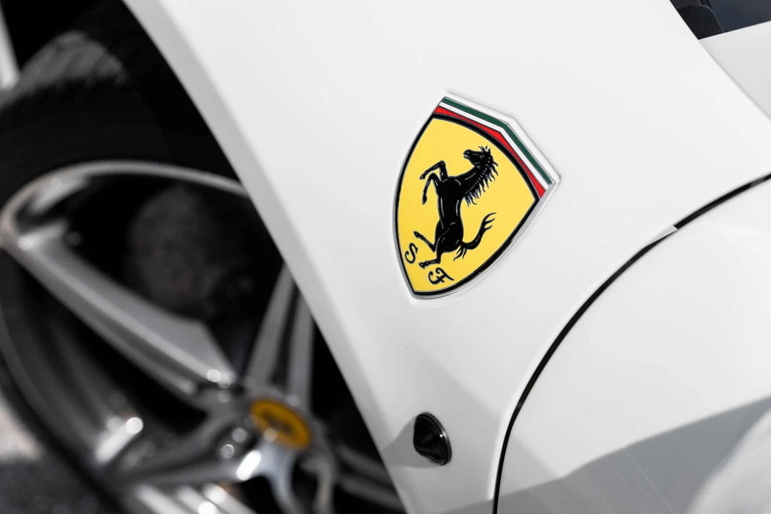 2015 Ferrari 458 Spider - Image 23 of 31