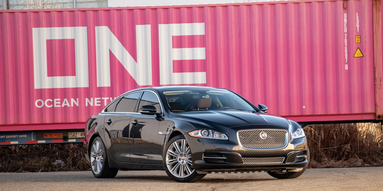 2015 Jaguar X351 XJ - Image 19 of 31