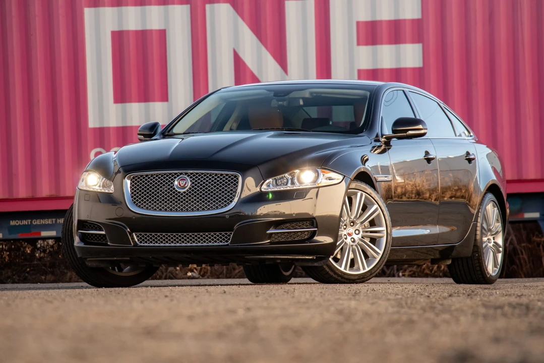 2015 Jaguar X351 XJ - Image 5 of 31