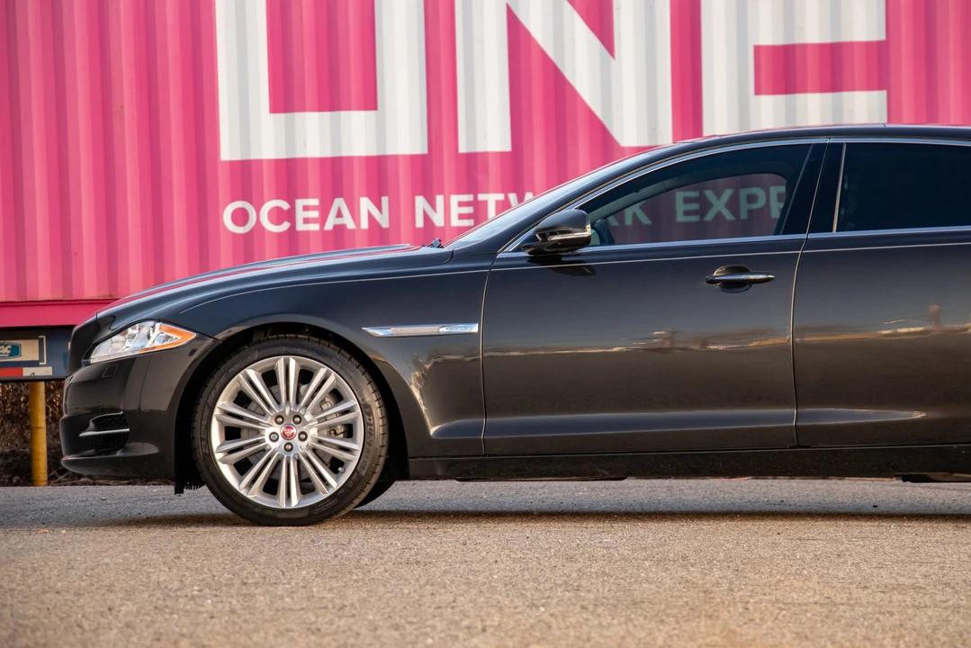 2015 Jaguar X351 XJ - Image 31 of 31