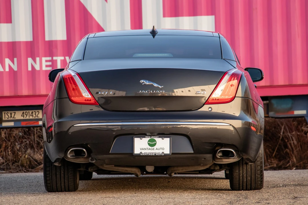 2015 Jaguar X351 XJ - Image 14 of 31