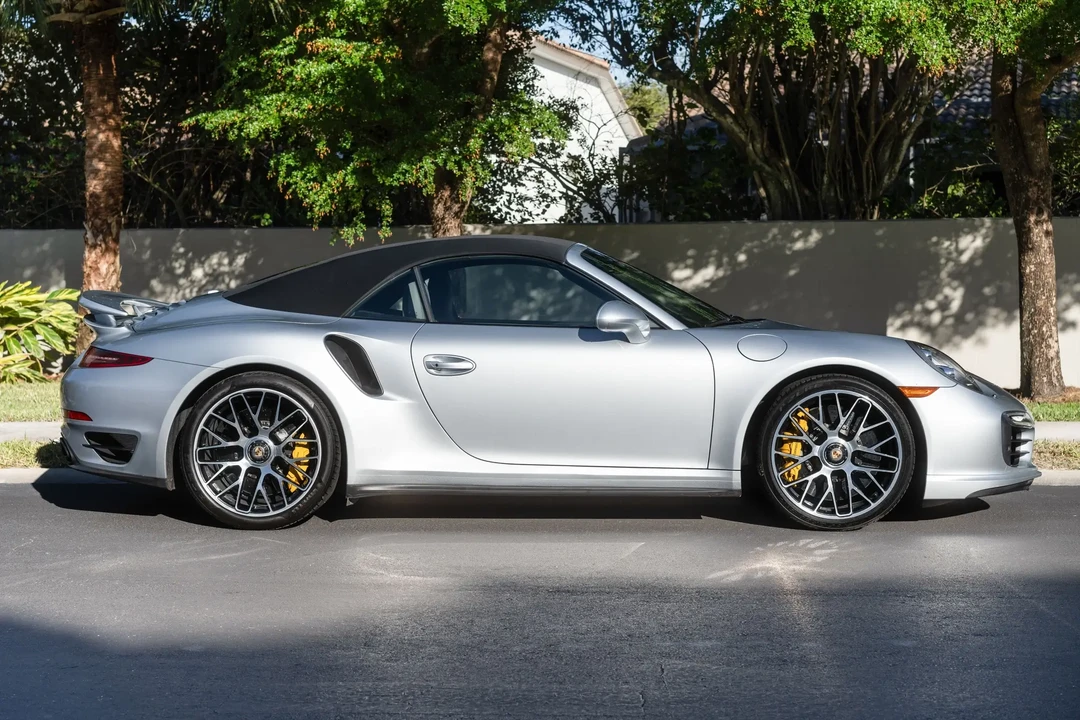 2015 Porsche 991 Turbo S - Image 5 of 6