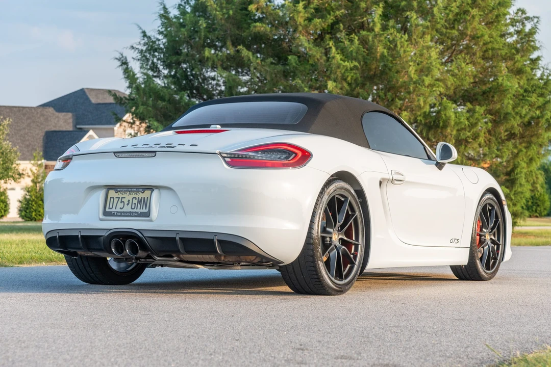 2015 Porsche 981 Boxster GTS - Image 13 of 31