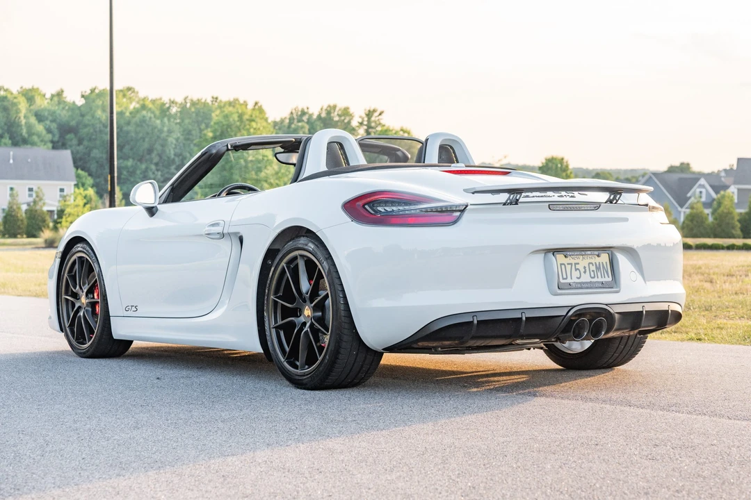 2015 Porsche 981 Boxster GTS - Image 19 of 31