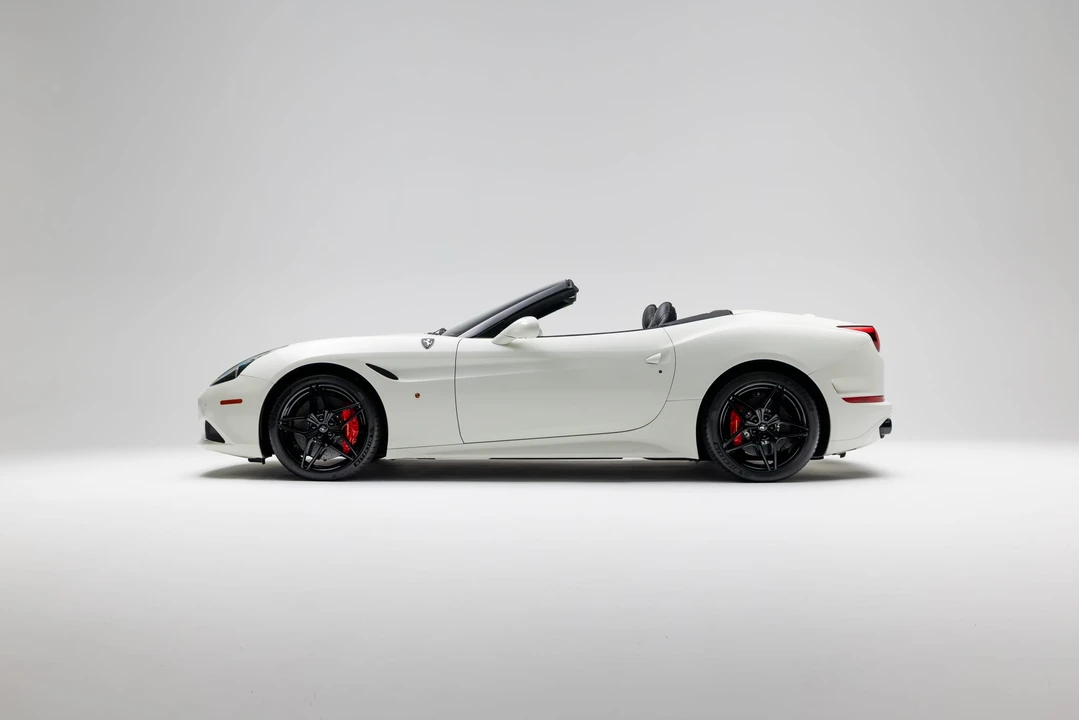 2016 Ferrari California T - Image 19 of 31