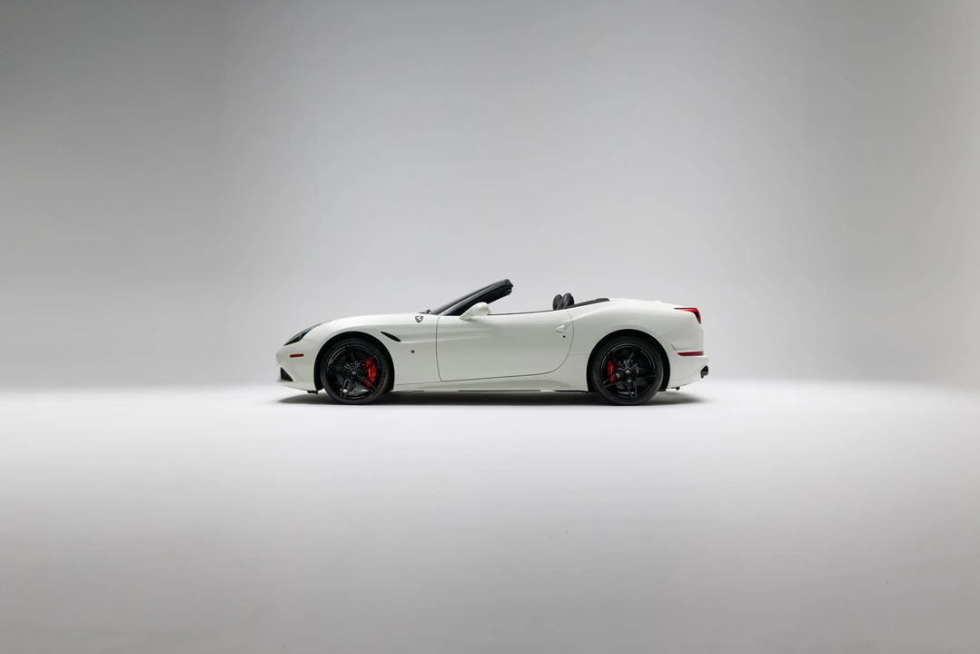 2016 Ferrari California T - Image 15 of 31