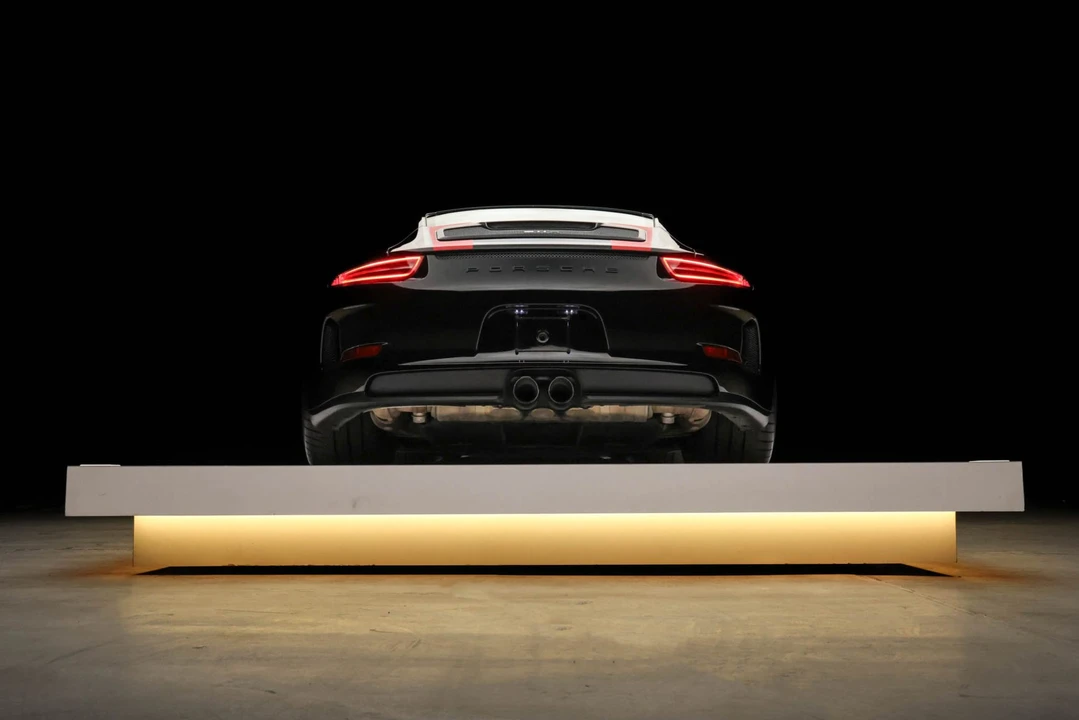 2016 Porsche 991 R - Image 24 of 31
