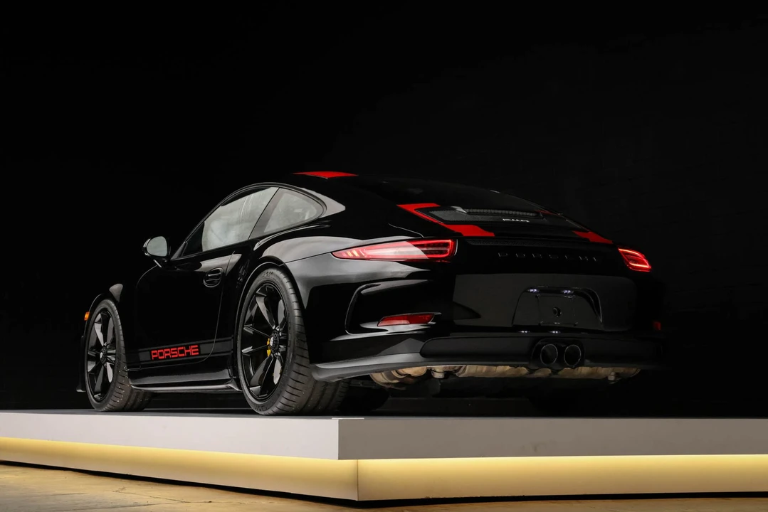2016 Porsche 991 R - Image 25 of 31