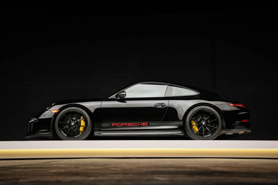 2016 Porsche 991 R - Image 30 of 31