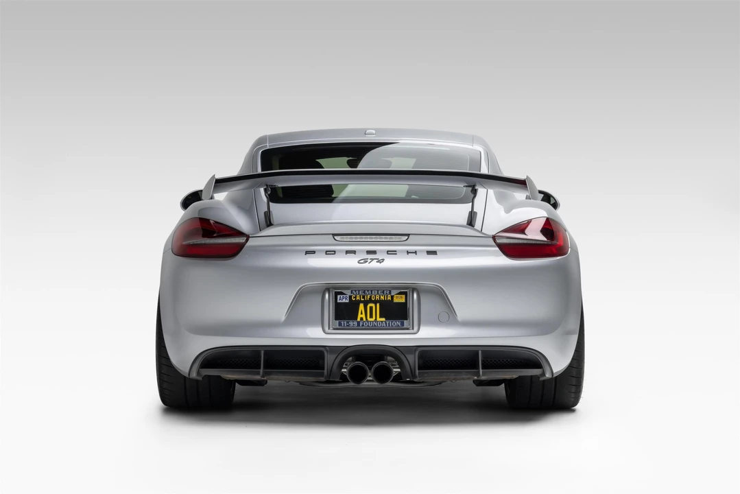 2016 Porsche 981 Cayman GT4 - Image 17 of 31