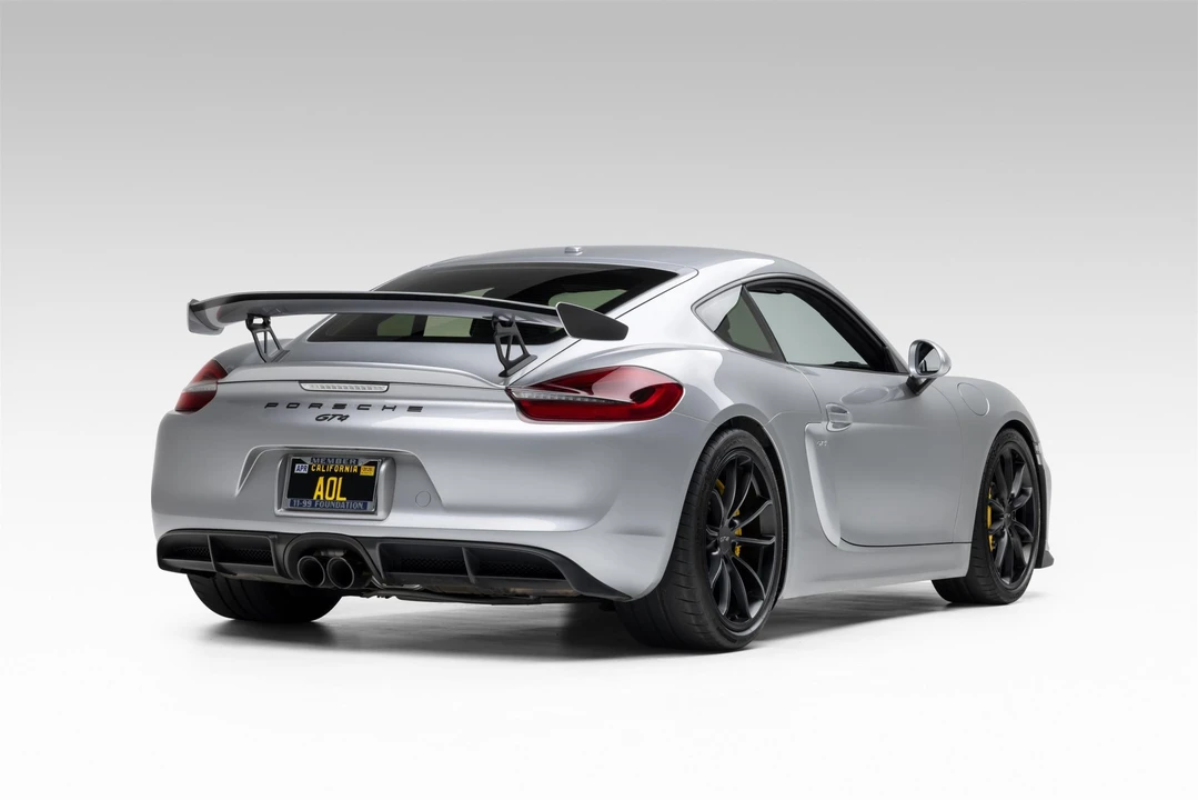 2016 Porsche 981 Cayman GT4 - Image 16 of 31