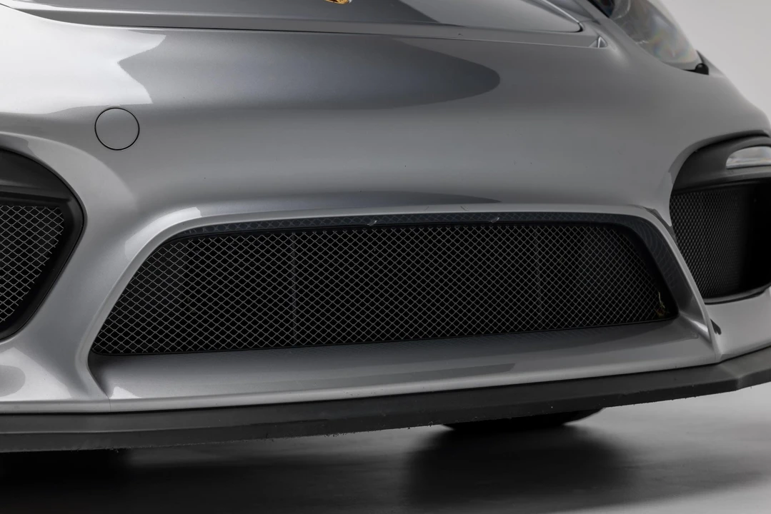 2016 Porsche 981 Cayman GT4 - Image 26 of 31