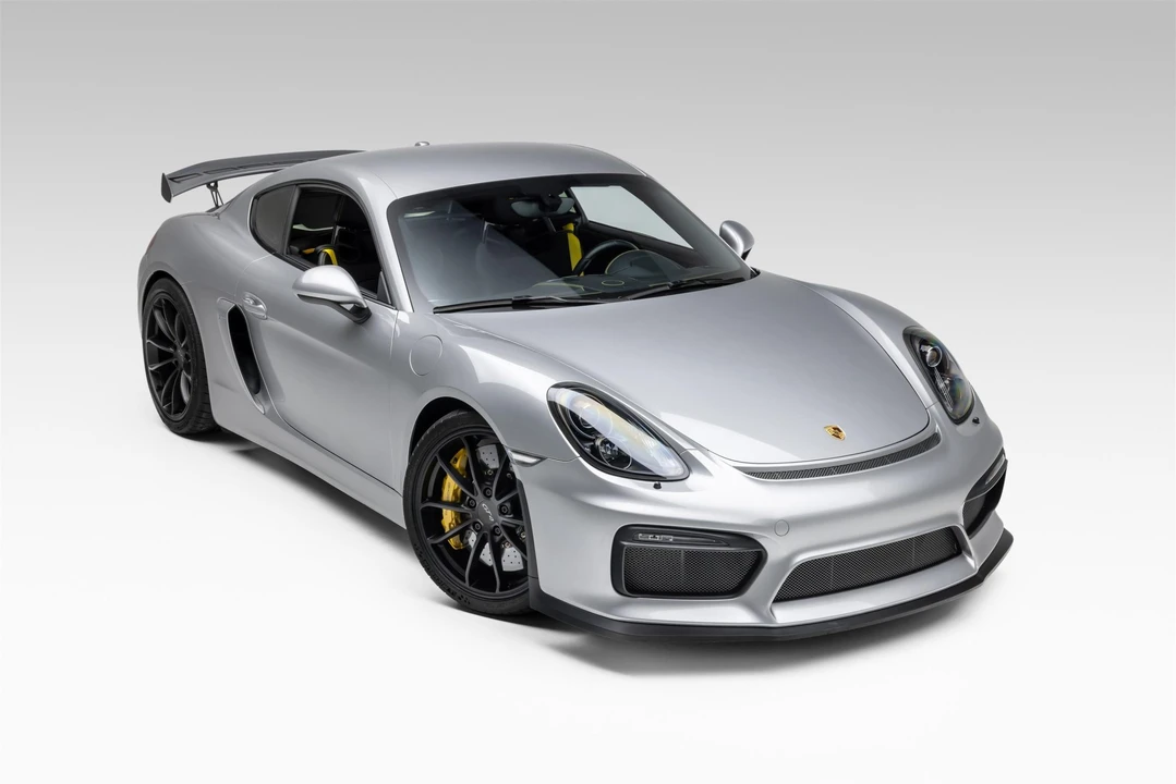 2016 Porsche 981 Cayman GT4 - Image 9 of 31