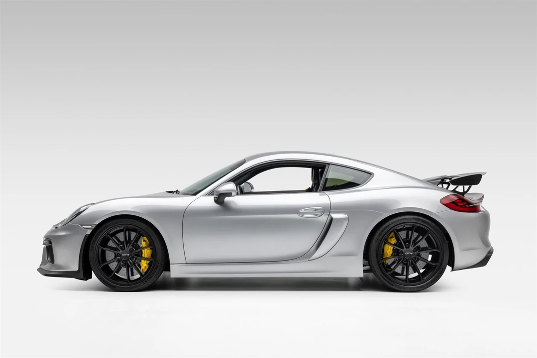 2016 Porsche 981 Cayman GT4 - Image 21 of 31