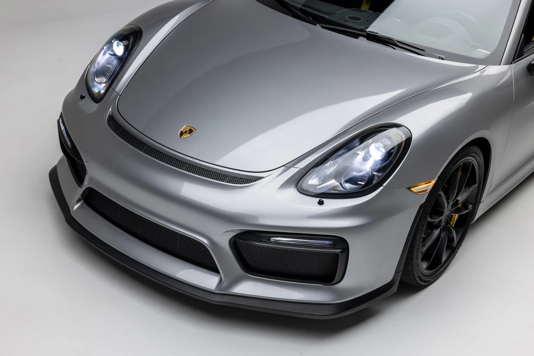 2016 Porsche 981 Cayman GT4 - Image 23 of 31