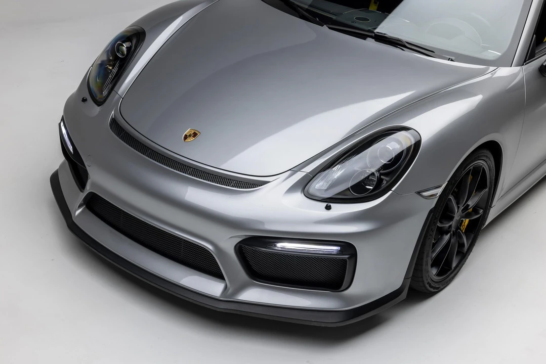 2016 Porsche 981 Cayman GT4 - Image 22 of 31