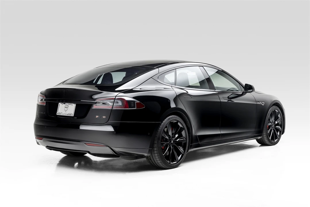 2016 Tesla Model S - Image 7 of 31