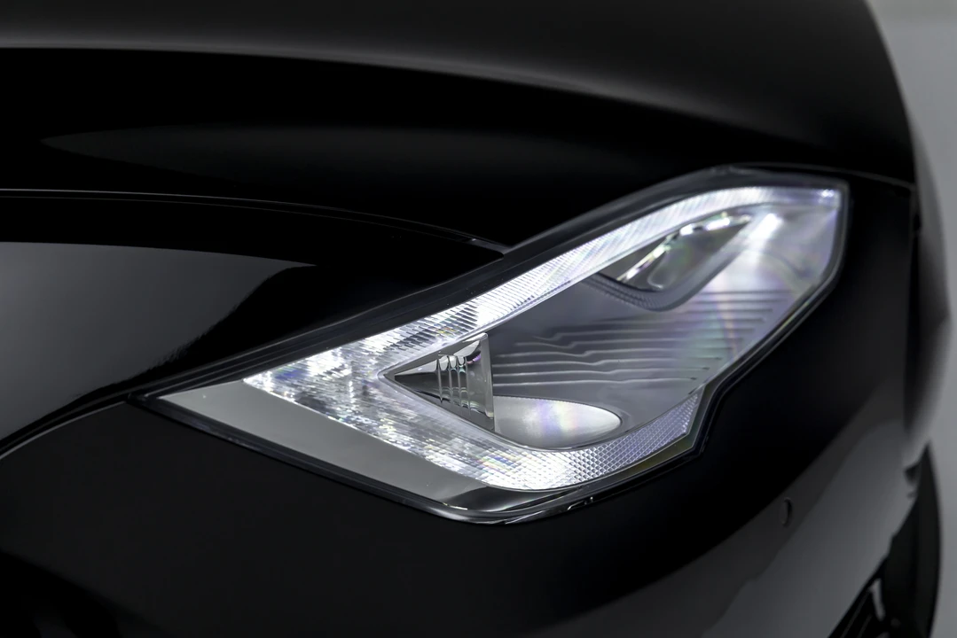 2016 Tesla Model S - Image 12 of 31