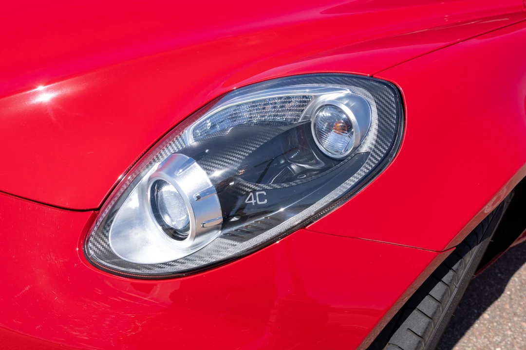 2017 Alfa Romeo 4C Coupe - Image 16 of 31