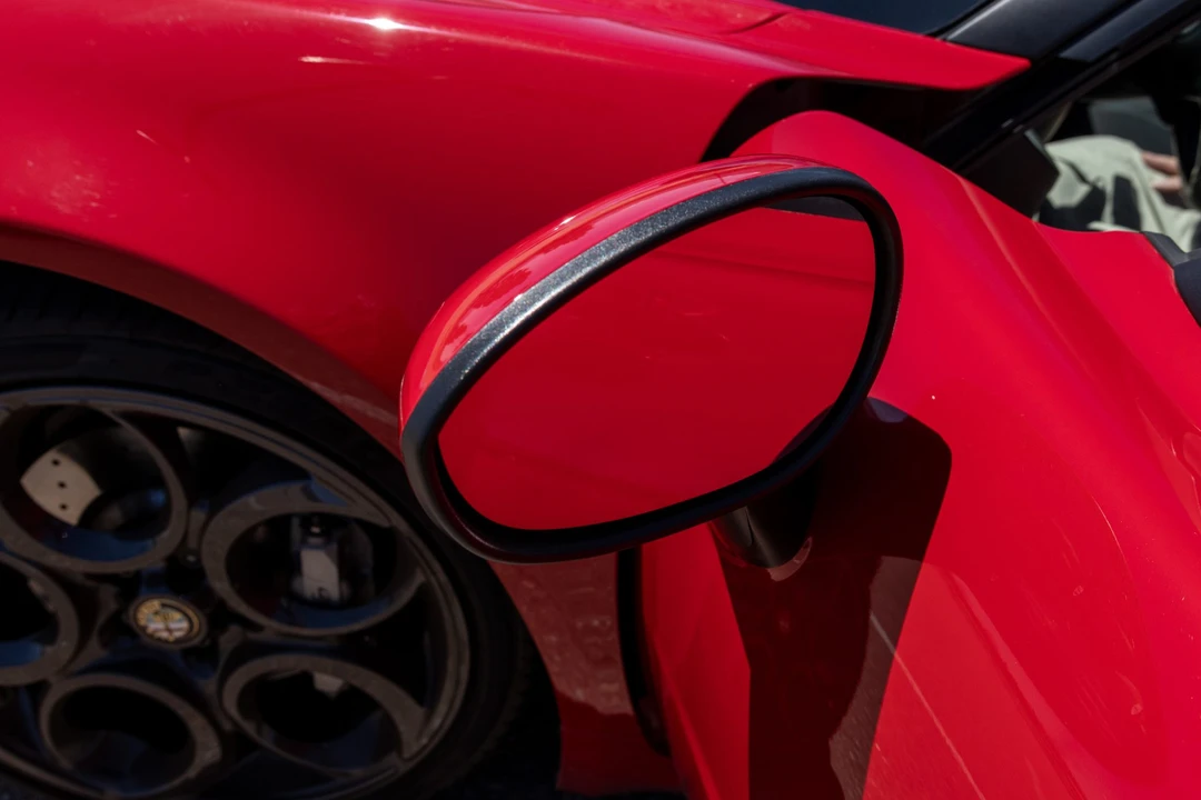 2017 Alfa Romeo 4C Coupe - Image 20 of 31