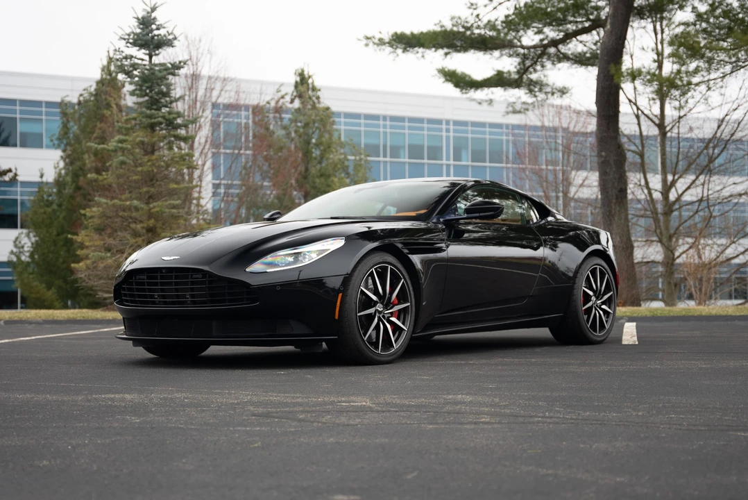 2017 Aston Martin DB11 - Image 2 of 31