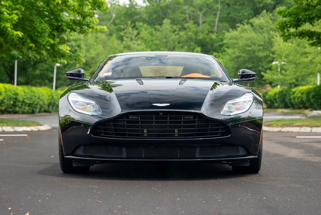 2017 Aston Martin DB11 - Image 16 of 31