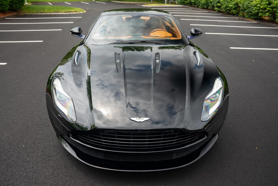 2017 Aston Martin DB11 - Image 19 of 31