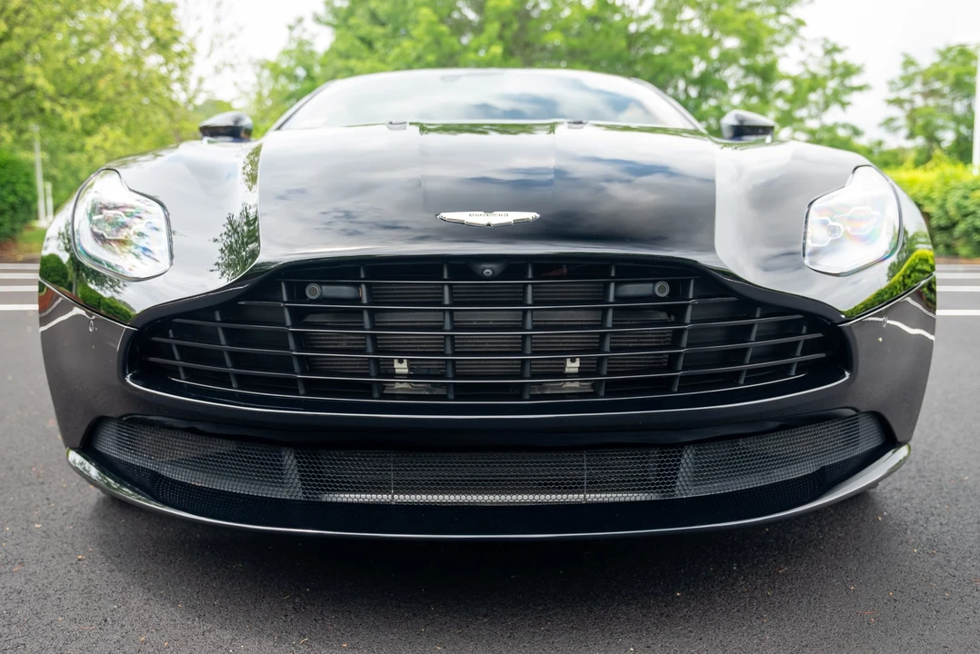 2017 Aston Martin DB11 - Image 28 of 31