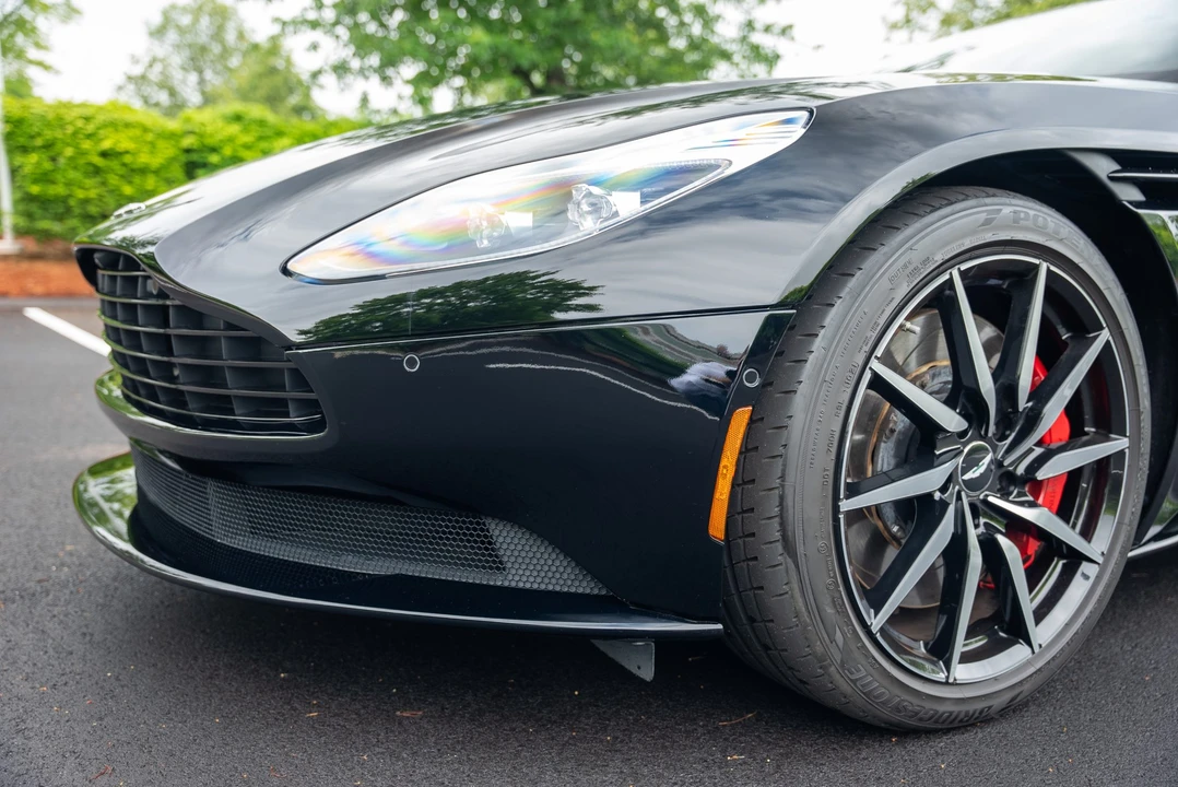 2017 Aston Martin DB11 - Image 29 of 31