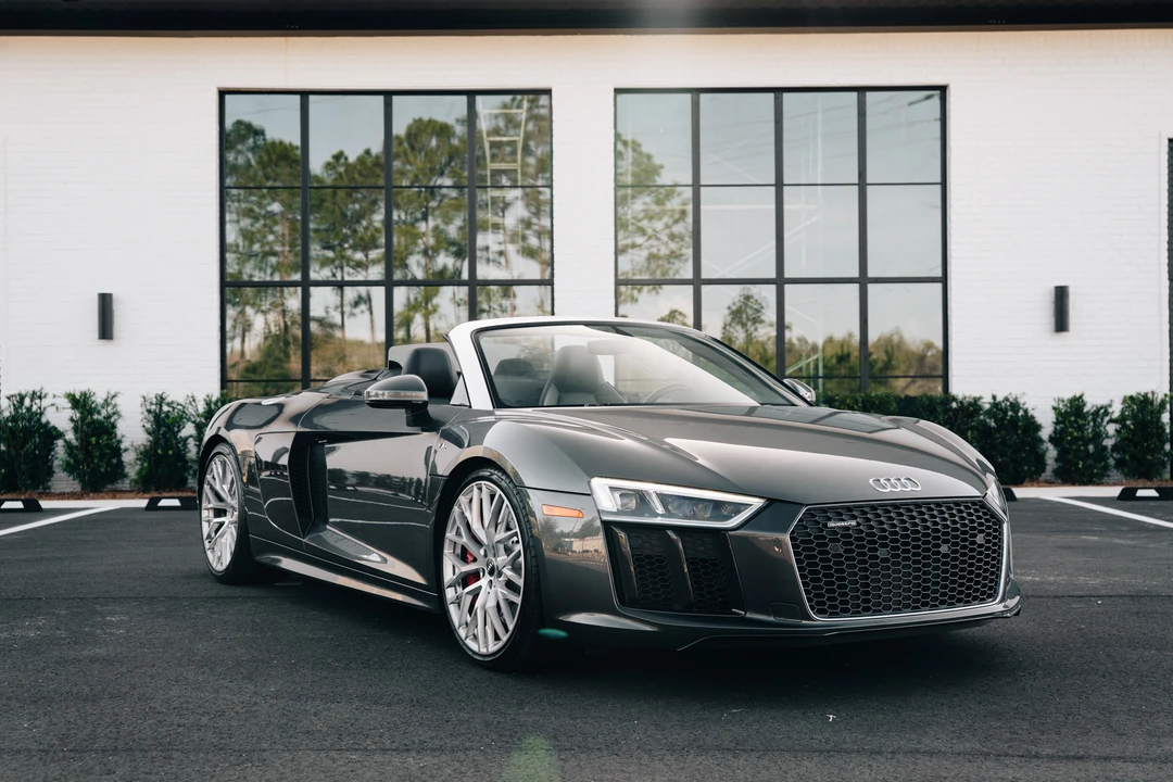 2017 Audi 4S R8 - Image 3 of 31