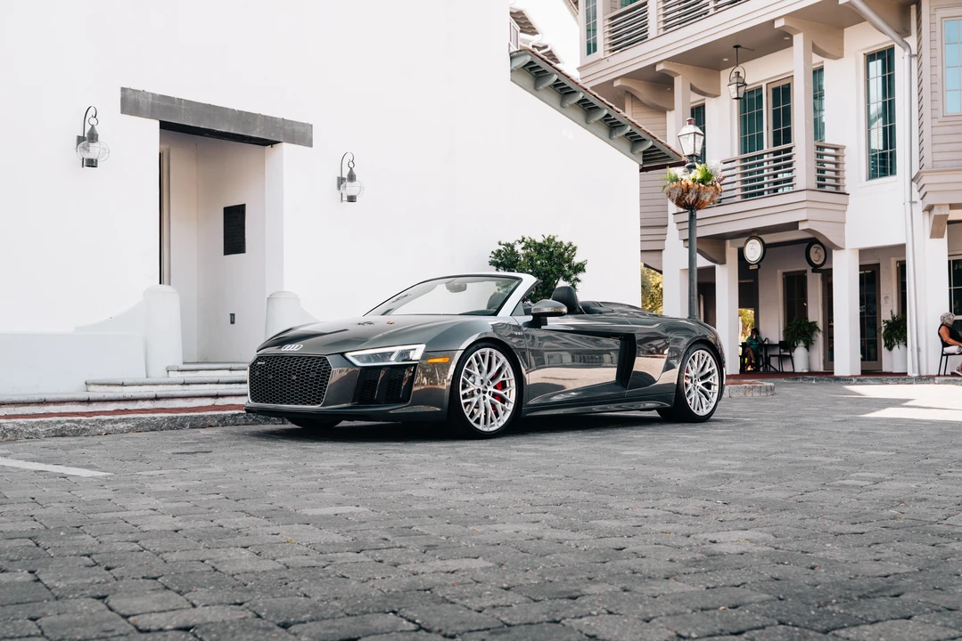 2017 Audi 4S R8 - Image 20 of 31