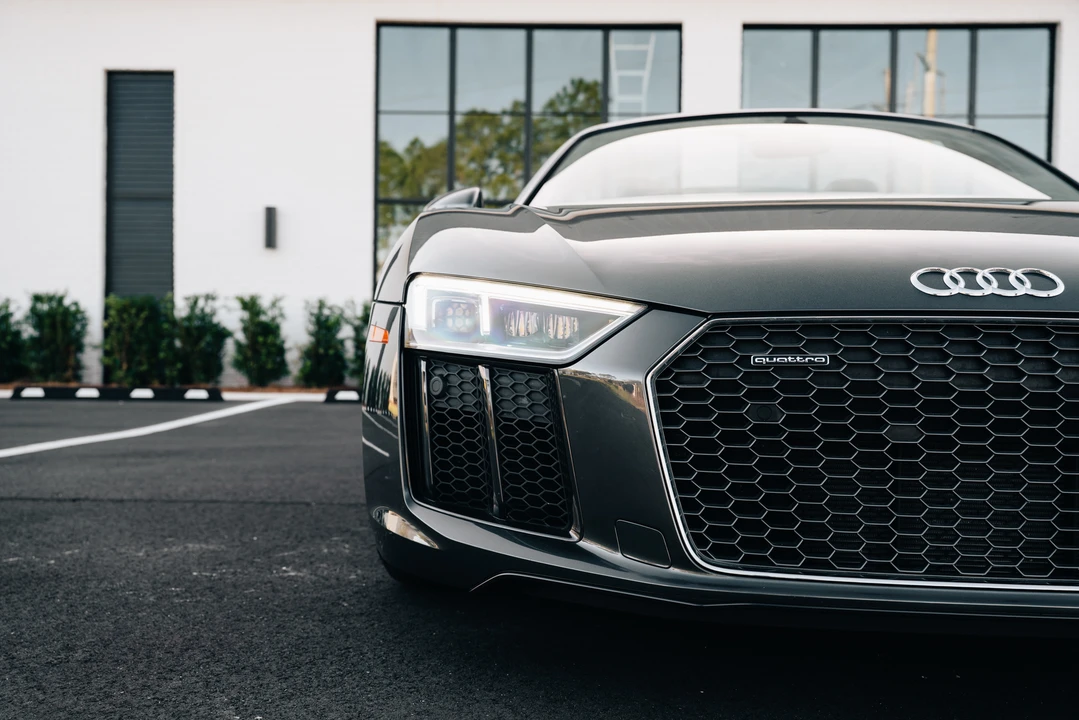 2017 Audi 4S R8 - Image 27 of 31