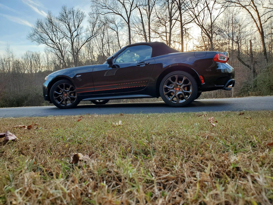 2017 Fiat 124 Spider - Image 9 of 31