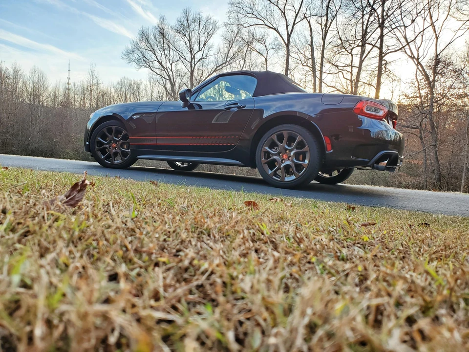 2017 Fiat 124 Spider - Image 11 of 31