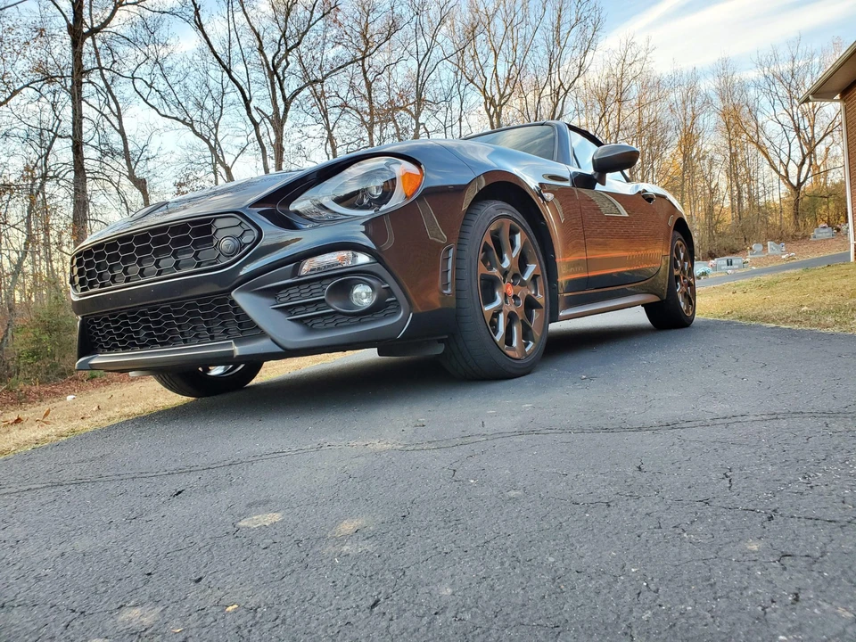 2017 Fiat 124 Spider - Image 3 of 31
