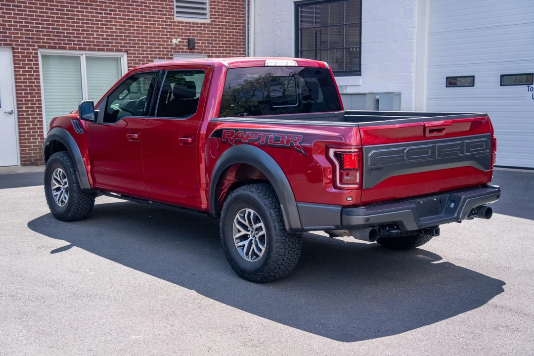 2017 Ford F-150 Raptor 13th Gen - Image 8 of 31