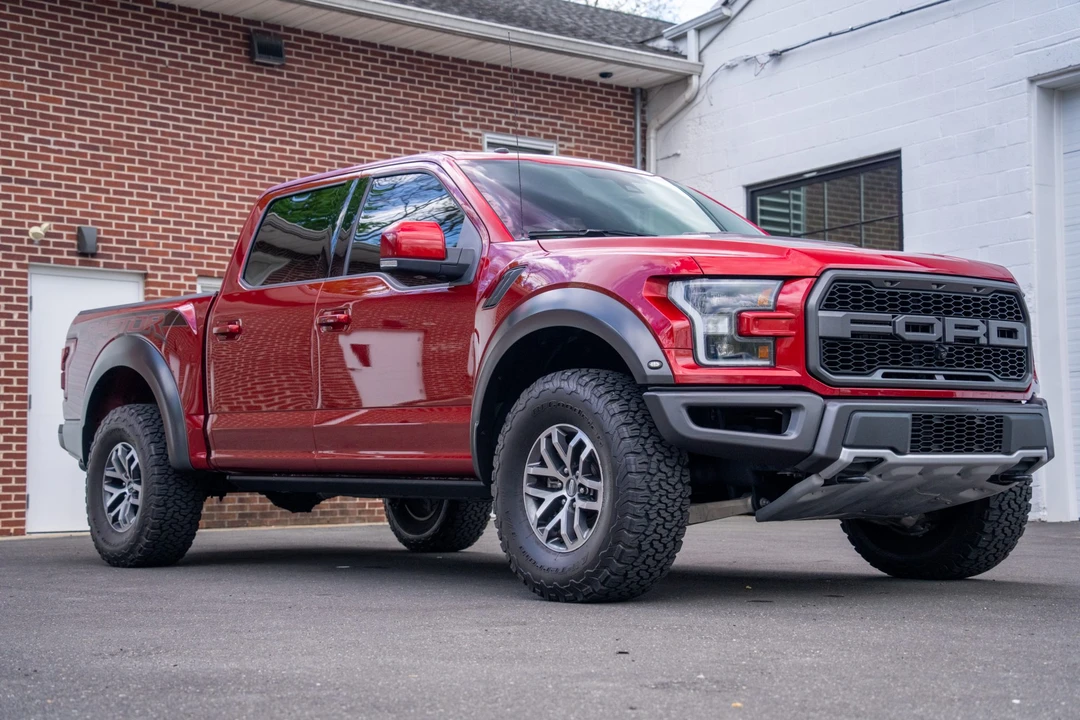 2017 Ford F-150 Raptor 13th Gen - Image 20 of 31