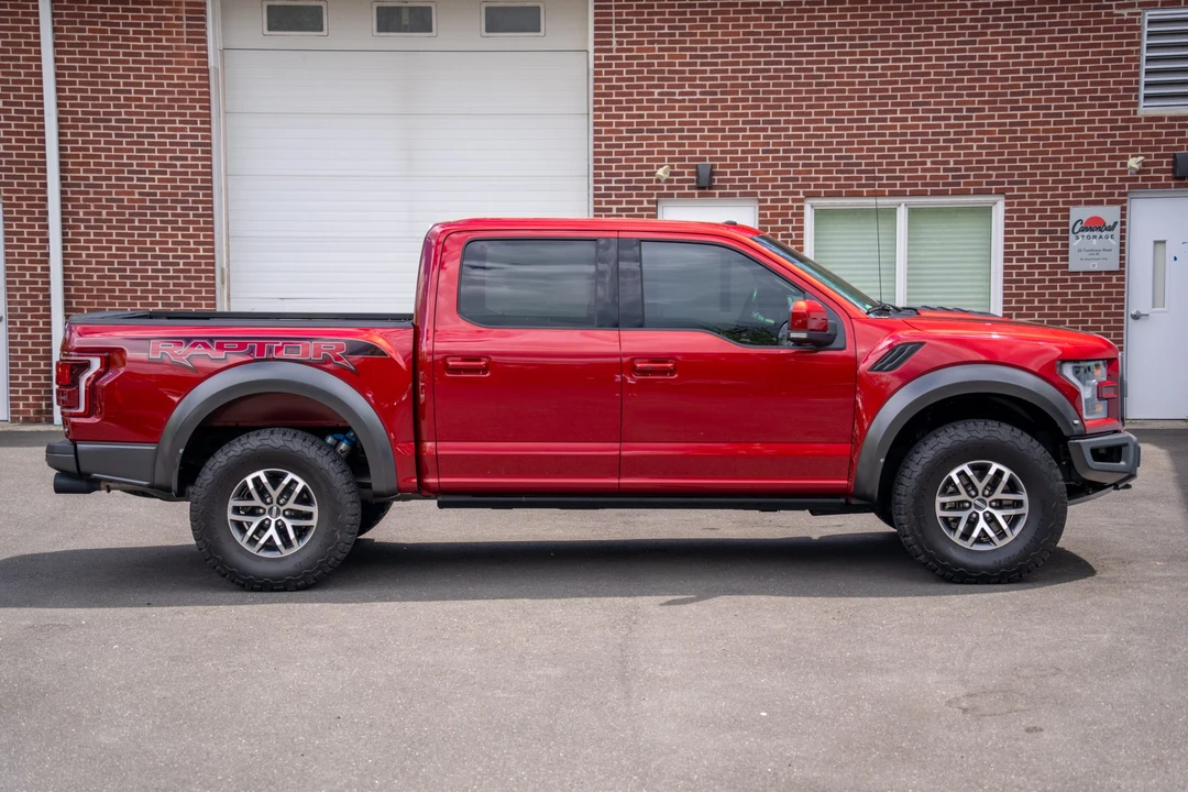 2017 Ford F-150 Raptor 13th Gen - Image 17 of 31