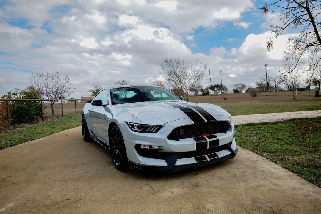 2017 Ford S550 Shelby Mustang GT350 - Image 8 of 31