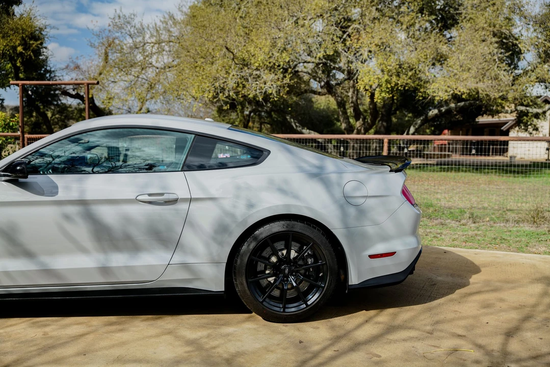 2017 Ford S550 Shelby Mustang GT350 - Image 19 of 31